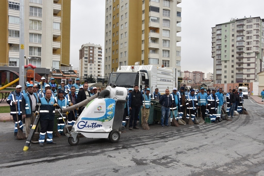 KOCASİNAN BELEDİYESİ TOPLADIĞI ÇÖPLERİ EKONOMİK DEĞERE DÖNÜŞTÜRÜYOR