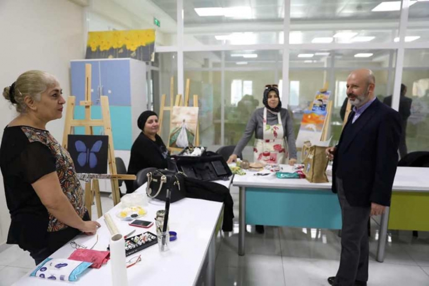 KOCASİNAN BELEDİYESİ, 86 BRANŞTA 33 BİN 289 KİŞİYE EĞİTİM VERDİ