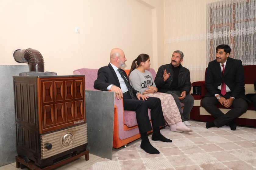 İŞÇİ DOSTU BAŞKANDAN PERSONELE MORAL ZİYARETİ