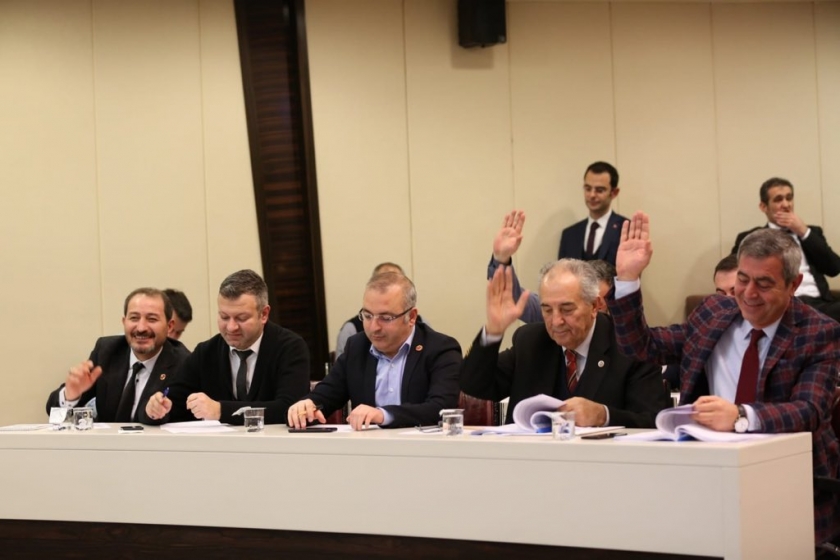 KOCASİNAN MECLİSİ, HUZUR HAKKINI DEPREMZEDELERE BAĞIŞLADI