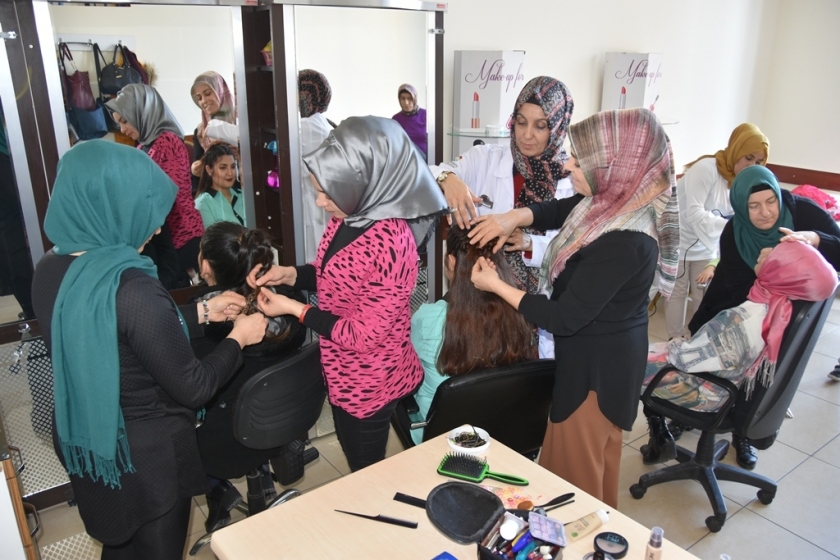KOCASİNAN AKADEMİ’DE İKİNCİ DÖNEM KURSLARI BAŞLADI