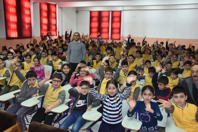 KOCASİNAN’DA ÇOCUKLAR GERİ DÖNÜŞÜM VE SIFIR ATIK BİLİNCİYLE BÜYÜYOR