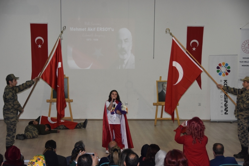 KOCASİNANLI ÇOCUKLAR MİLLİ DEĞERLERE BAĞLI YETİŞİYOR