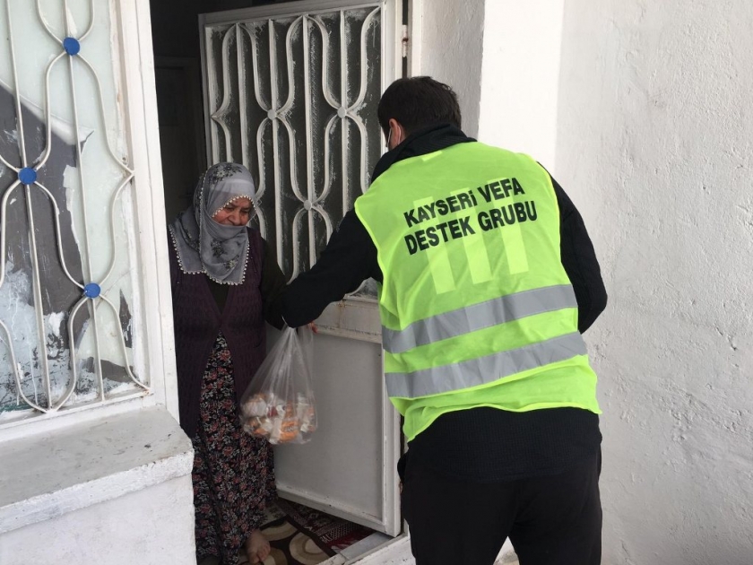 KOCASİNAN BELEDİYESİ, HİZMETLERİYLE 7 GÜN 24 SAAT VATANDAŞLARIN YANINDA