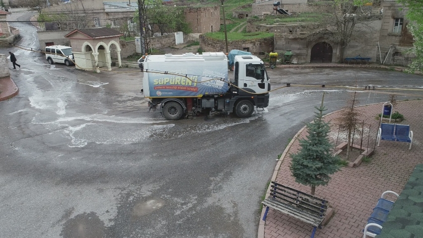KOCASİNAN’IN MERKEZ VE KIRSAL MAHALLELERİNDE HİJYEN VE DEZENFEKTE HİZMETİ