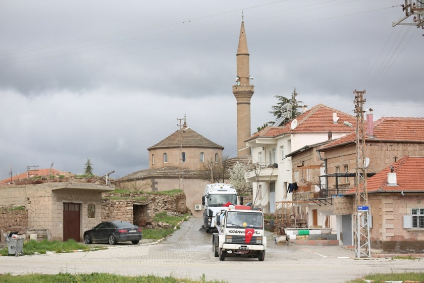 KOCASİNAN’IN MERKEZ VE KIRSAL MAHALLELERİNDE HİJYEN VE DEZENFEKTE HİZMETİ