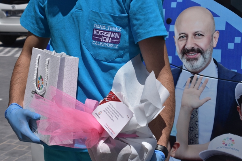 BAŞKAN ÇOLAKBAYRAKDAR’DAN ANNELER GÜNÜNDE ANLAMLI HEDİYE
