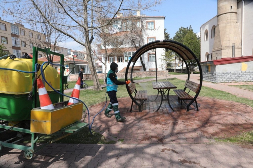 KOCASİNANLI ÇOCUKLAR, DAHA SAĞLIKLI VE GÜVENLİ PARKLARDA VAKİT GEÇİRDİ