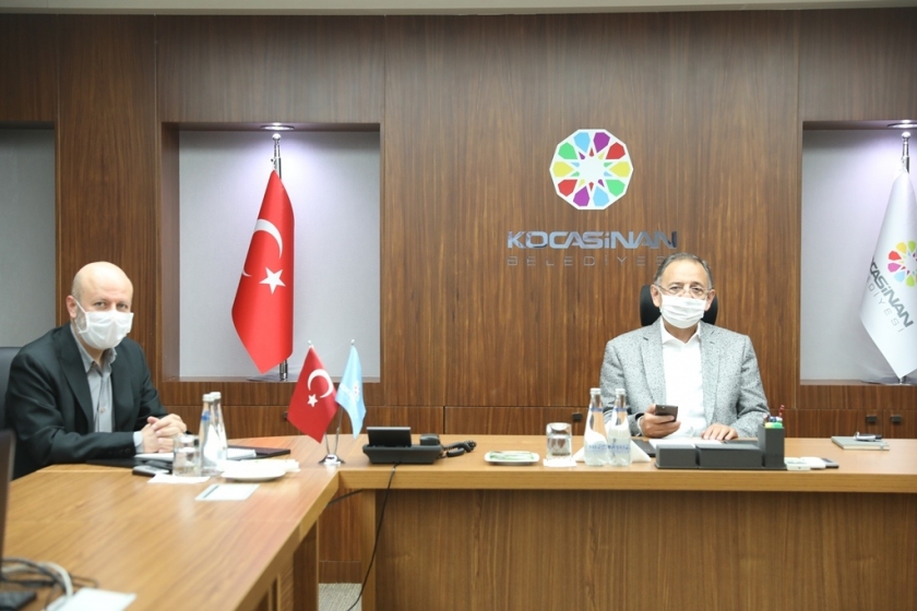 BAKAN ÖZHASEKİ’DEN BAŞKAN ÇOLAKBAYRAKDAR’IN ÇALIŞMALARINA ÖVGÜ VE DESTEK