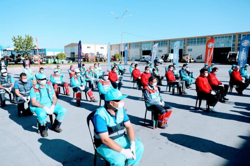 KOCASİNAN’DA GÖNÜLDEN BAYRAMLAŞMA