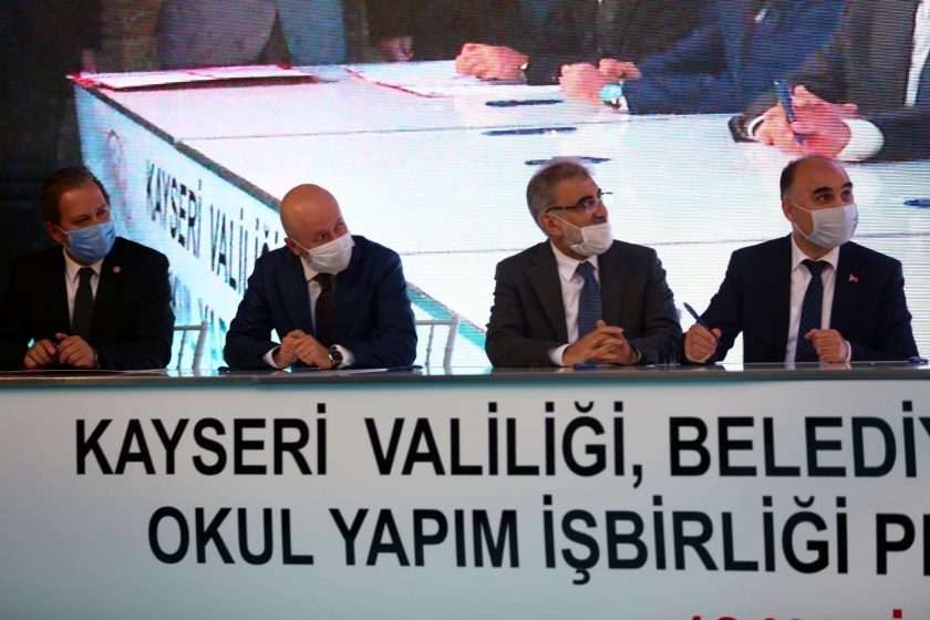 KOCASİNAN’A İKİ YENİ OKUL YAPILMASI İÇİN PROTOKOL İMZALANDI