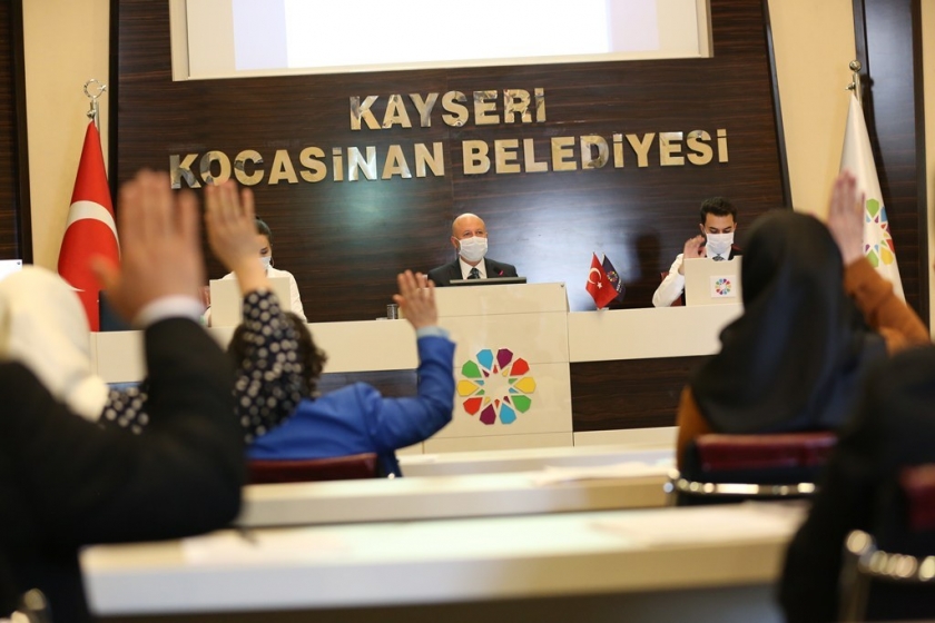 BAŞKAN ÇOLAKBAYRAKDAR, “GELECEĞİN SPORCULARINI YETİŞTİRİYORUZ”