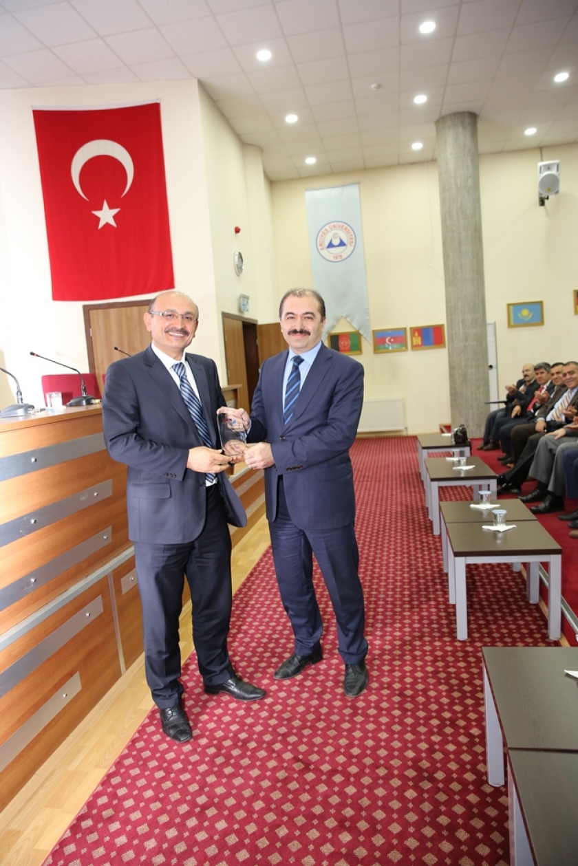 KOCASİNAN BELEDİYESİ VETERİNERLİK MÜDÜRLÜĞÜNDEN SERTİFİKALI HİZMET