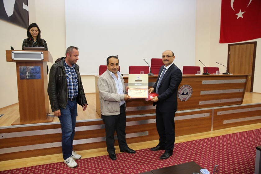 KOCASİNAN BELEDİYESİ VETERİNERLİK MÜDÜRLÜĞÜNDEN SERTİFİKALI HİZMET
