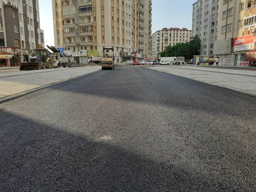 KOCASİNAN’DA ALT VE ÜST YAPI BİRER BİRER TAMAMLANIYOR