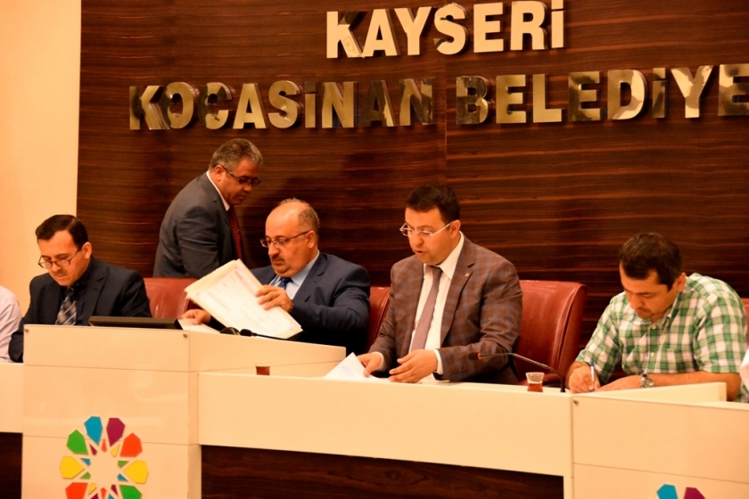 KOCASİNAN, TARİHİ İLKOKUL İÇİN RESTORASYON İHALESİ YAPTI