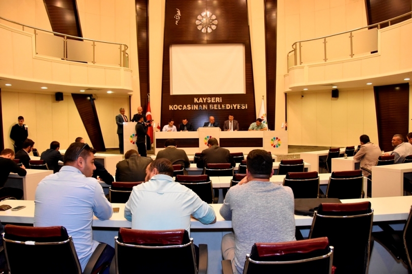 KOCASİNAN, TARİHİ İLKOKUL İÇİN RESTORASYON İHALESİ YAPTI