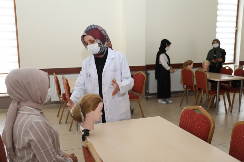 KOCASİNANLI KADINLAR MESLEK SAHİBİ OLUYOR