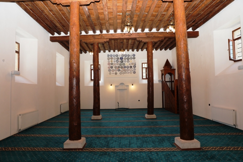 KOCASİNAN BELEDİYESİ, 2 ASIRLIK TARİHİ CAMİYİ RESTORE ETTİ