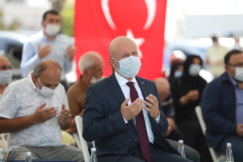 KOCASİNAN’DA HACI MEHMET ÇOLAKBAYRAKDAR CAMİİ İBADETE AÇILDI