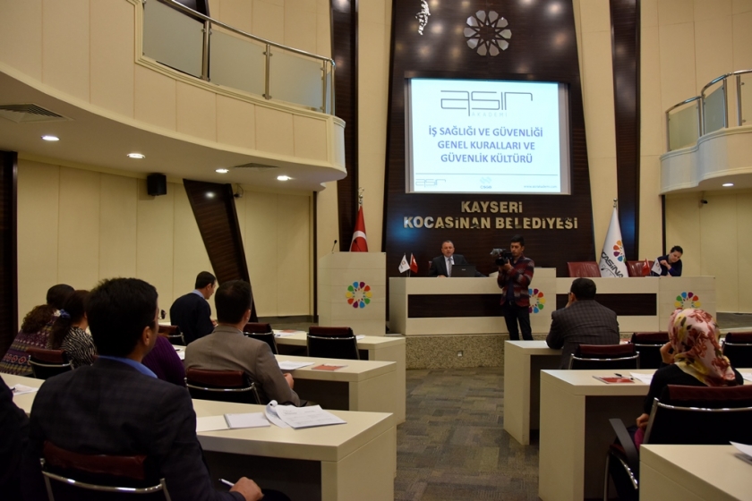 KOCASİNAN BELEDİYESİ İŞ GÜVENLİĞİNDE HASSAS DAVRANIYOR