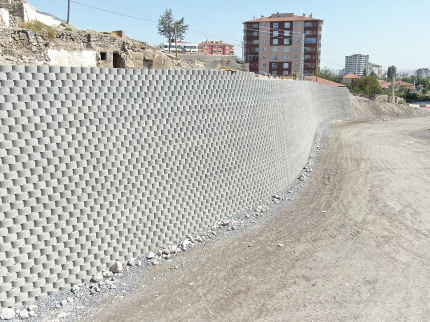 BAŞKAN ÇOLAKBAYRAKDAR, “HEDEFLERİMİZE EMİN ADIMLARLA YÜRÜYORUZ”