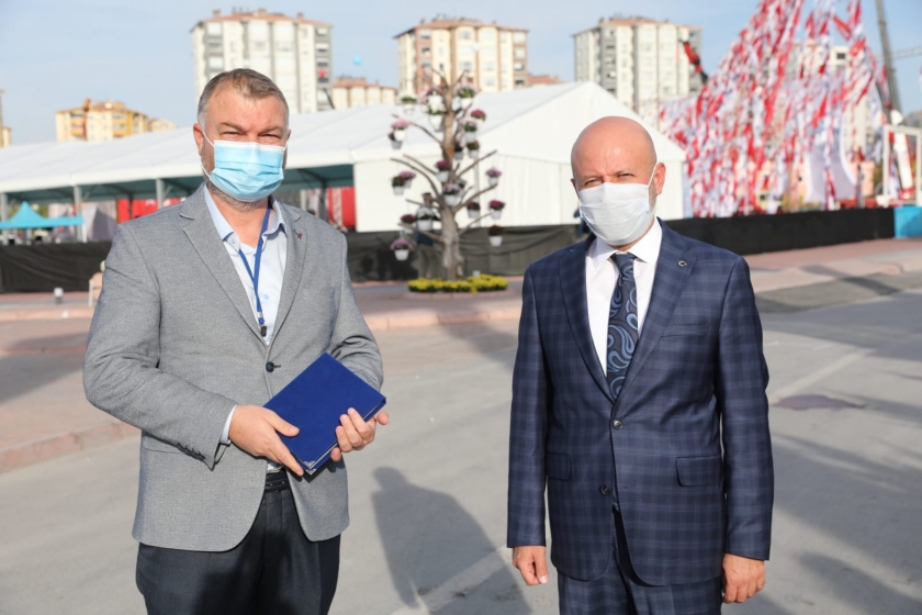 KOCASİNAN’DA KENTSEL DÖNÜŞÜM PROJELERİ MUTLULUĞA DÖNÜŞÜYOR