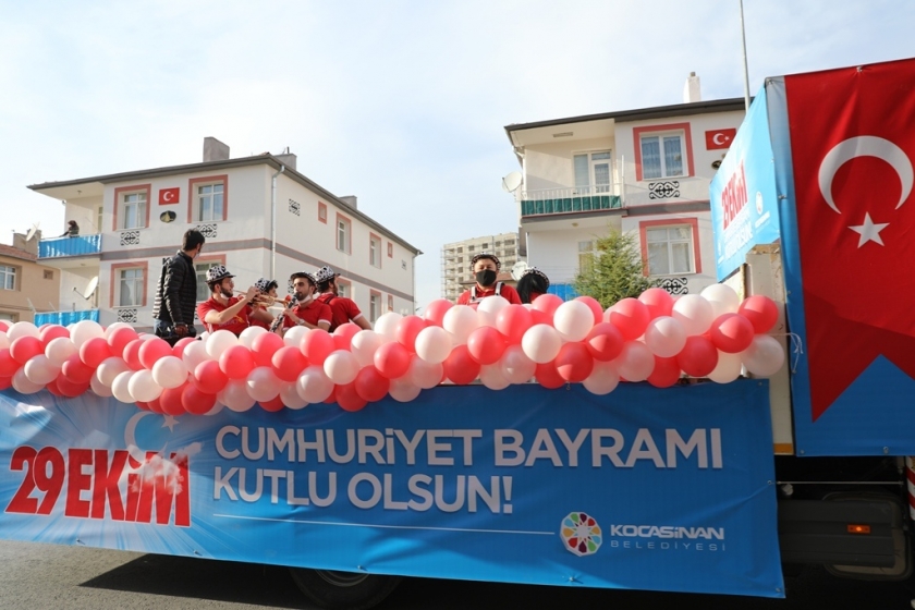 KOCASİNAN’DA DOLU DOLU 29 EKİM COŞKUSU