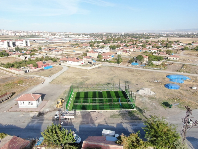  BAŞKAN ÇOLAKBAYRAKDAR, GENÇLERİN GÖNLÜNÜ FETHETTİ