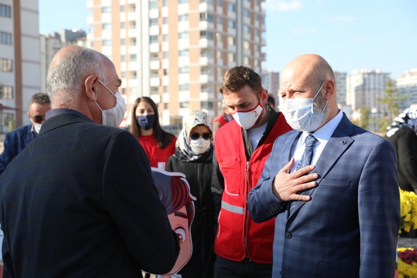 BAŞKAN ÇOLAKBAYRAKDAR, “DEPREM, BİR KEZ DAHA KENTSEL DÖNÜŞÜMÜN ÖNEMİNİ GÖSTERDİ”