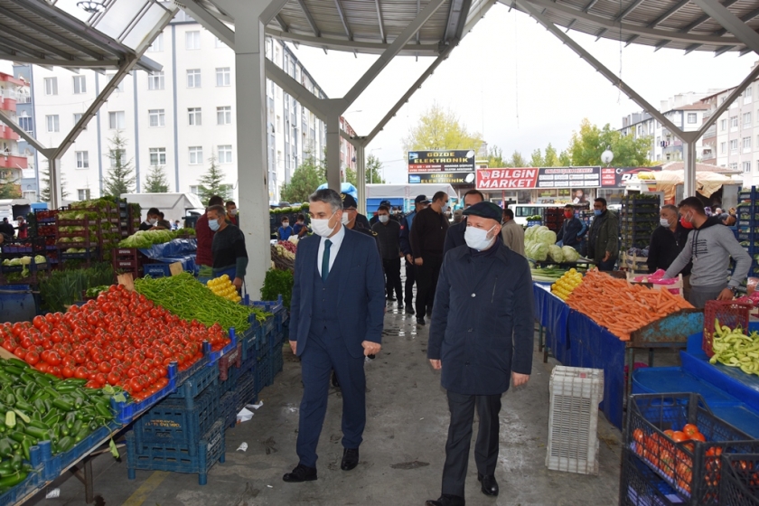 BAŞKAN ÇOLAKBAYRAKDAR’DAN PAZAR DENETİMİ