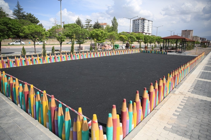 BAŞKAN ÇOLAKBAYRAKDAR’DAN KAYSERİ’YE KAZANDIRILAN MODERN PARKLAR, GÖZ DOLDURUYOR