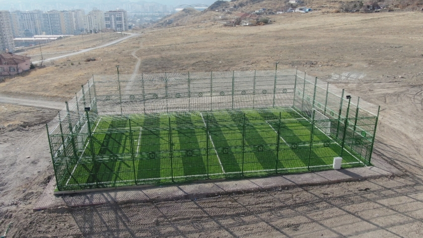 BAŞKAN ÇOLAKBAYRAKDAR, GENÇLERİN HAYALLERİNİ GERÇEKLEŞTİRİYOR