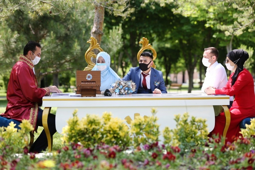 KOCASİNAN, 2020 YILINDA 2 BİN 800 MUTLU EVLİLİĞİN TEMELİNİ ATTI