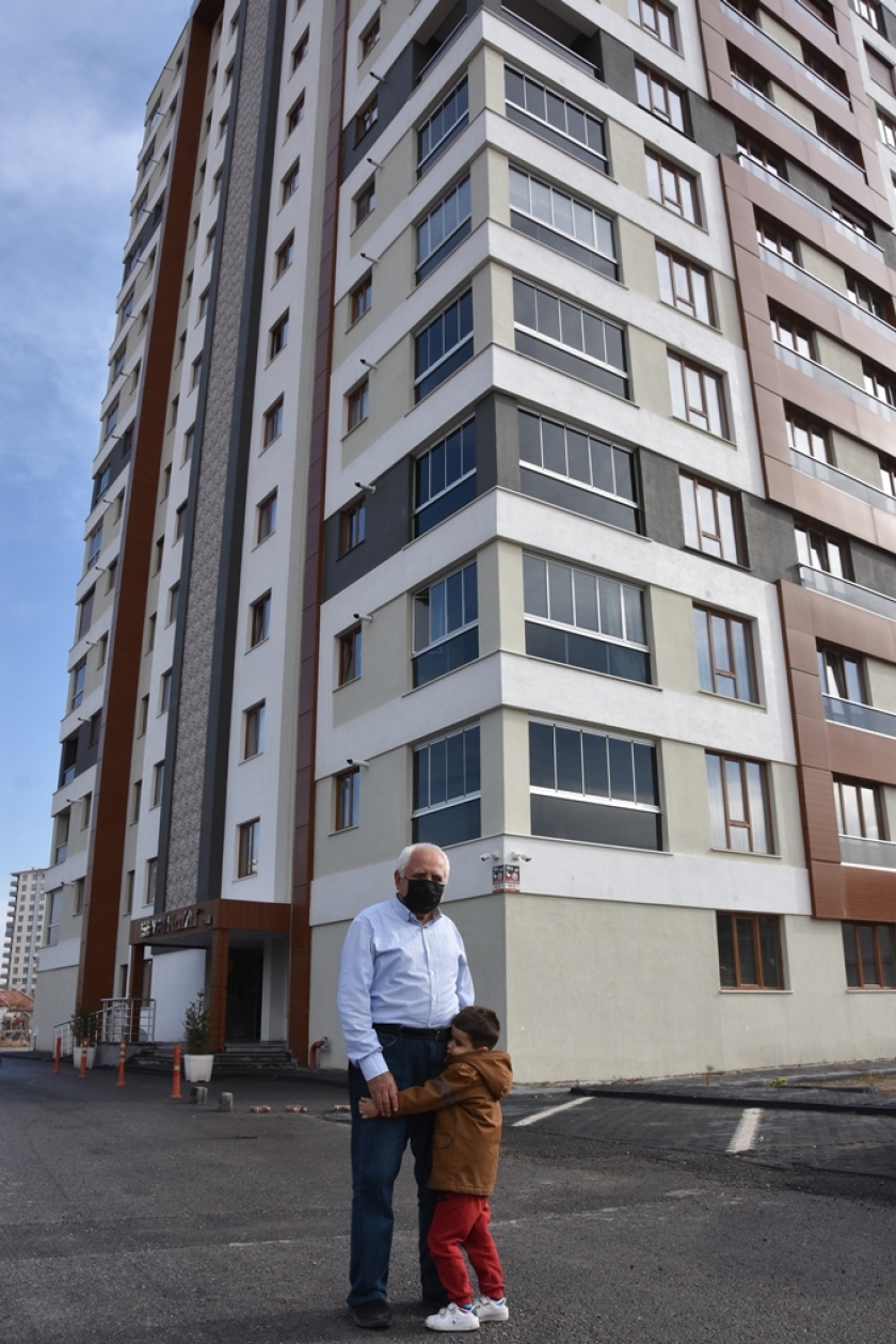 KOCASİNAN’IN KENTSEL DÖNÜŞÜMÜNDE VATANDAŞ MUTLU VE HUZURLU