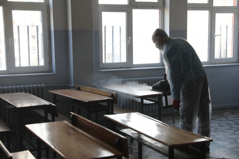 KOCASİNAN’DAKİ OKULLARDA ÖĞRENCİLER, SAĞLIKLA BÜYÜYOR