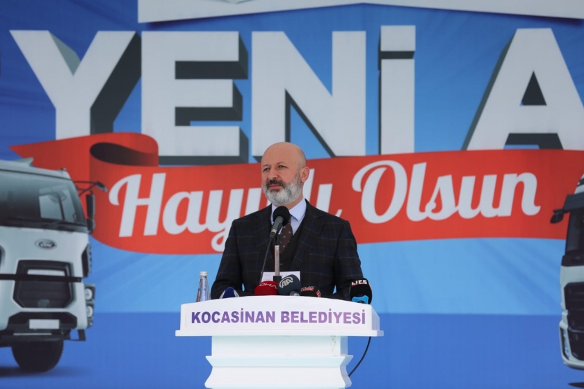 KOCASİNAN, YENİ ARAÇLARINI TÖRENLE TANITTI