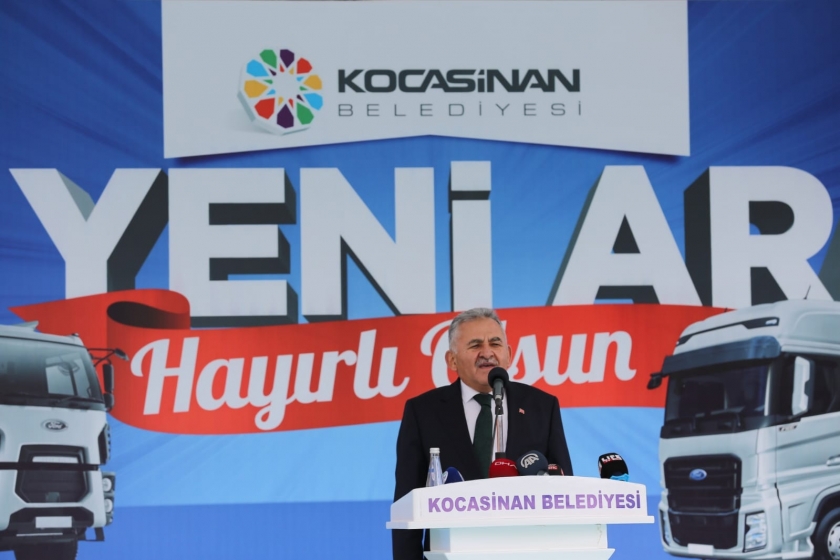 KOCASİNAN, YENİ ARAÇLARINI TÖRENLE TANITTI