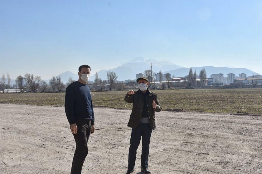 BAŞKAN ÇOLAKBAYRAKDAR, “YAPTIĞIMIZ YATIRIMLARLA KOCASİNAN, BÜYÜYOR VE GÜZELLEŞİYOR”