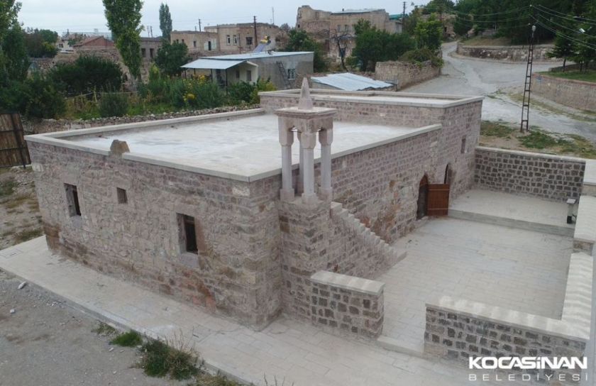 KOCASİNAN BELEDİYESİ, 8 ASIRLIK CAMİYİ RESTORE ETTİ
