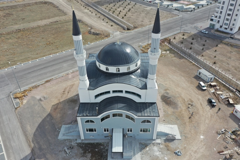 BAŞKAN ÇOLAKBAYRAKDAR, “HAYIRSEVERLİK; ŞEHRİMİZİN ZENGİNLİĞİ, KÜLTÜRÜ VE GÜZELLİĞİDİR”