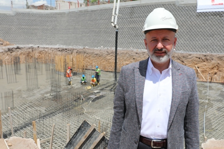 BAŞKAN ÇOLAKBAYRAKDAR, “ERKİLET BULVARI, YENİ BİR GÖRÜNÜM KAZANACAK”