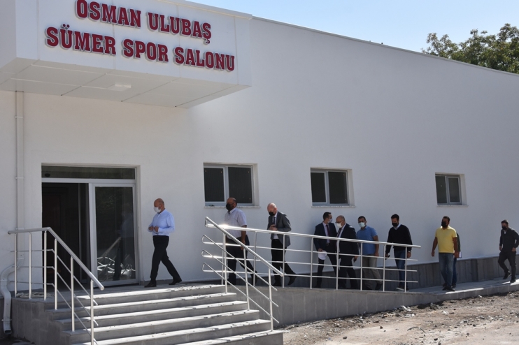 BAŞKAN ÇOLAKBAYRAKDAR İLE KÜÇÜK ÇOCUK ARASINDA TEBESSÜM ETTİREN DİYALOG