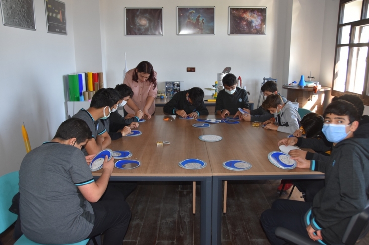 KOCASİNANLI GENÇLER, GELECEĞE DAHA DONANIMLI HAZIRLANIYOR
