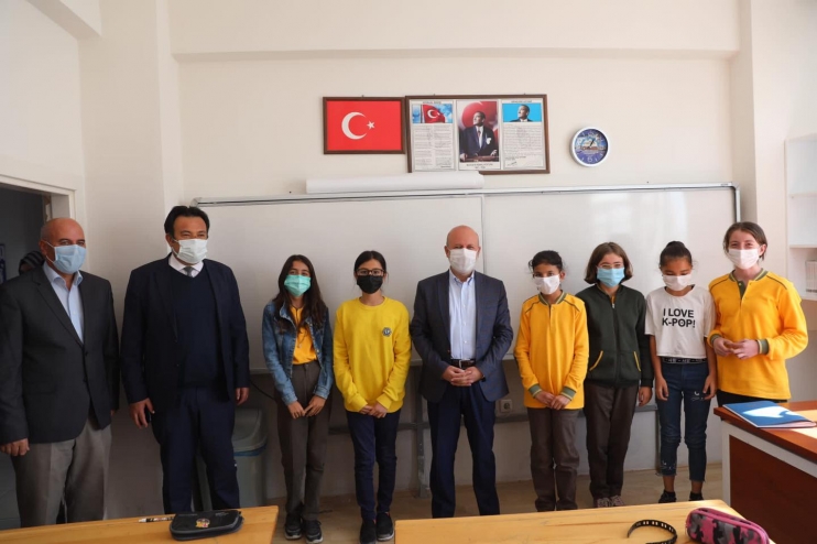 BAŞKAN ÇOLAKBAYRAKDAR, “ÇOCUKLARIMIZI MUTLU ETMEK İÇİN ÇALIŞIYORUZ”