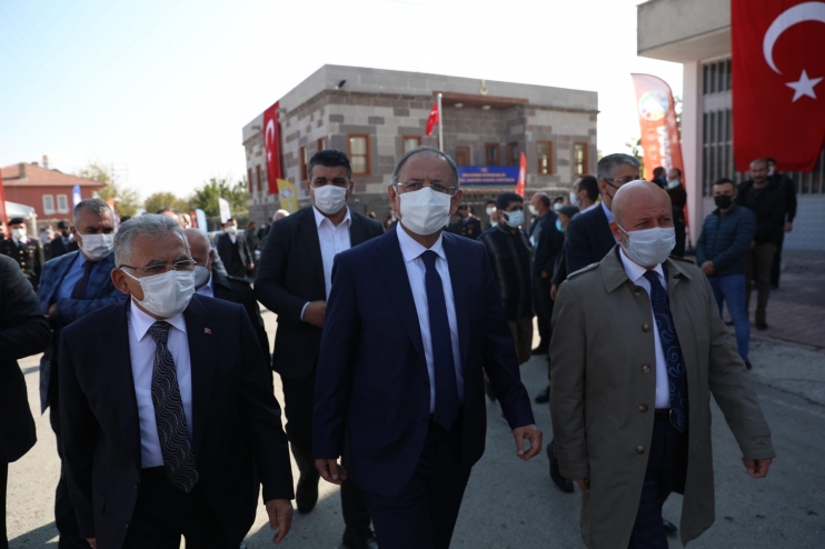 KOCASİNAN’IN RESTORE ETTİĞİ 2 ASIRLIK JANDARMA KONAĞI AÇILDI