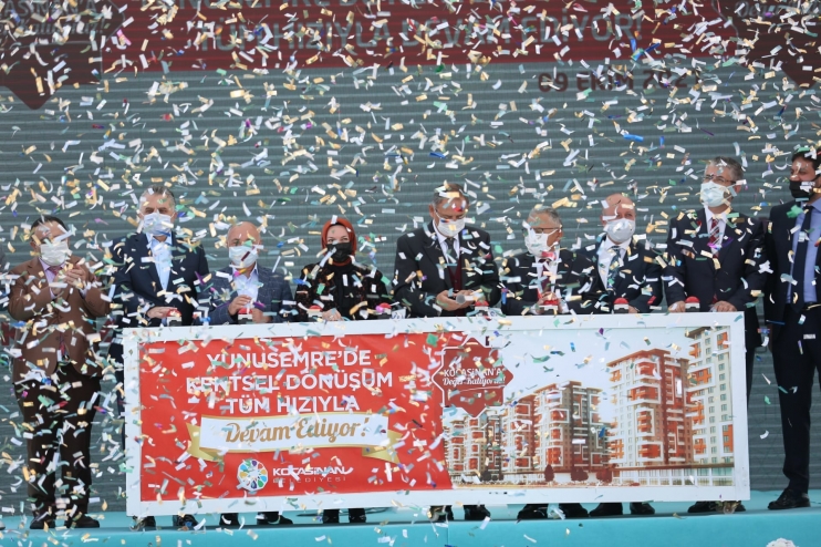 KOCASİNAN BELEDİYESİ, SONBAHARDA 7 PROJENİN TEMELİNİ ATARKEN 5 PROJENİN DE AÇILIŞINI YAPTI