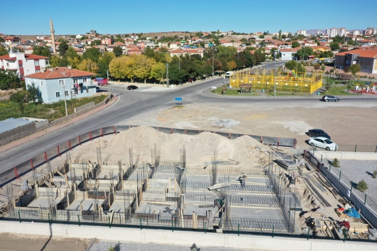 KOCASİNAN BELEDİYESİ, SONBAHARDA 7 PROJENİN TEMELİNİ ATARKEN 5 PROJENİN DE AÇILIŞINI YAPTI