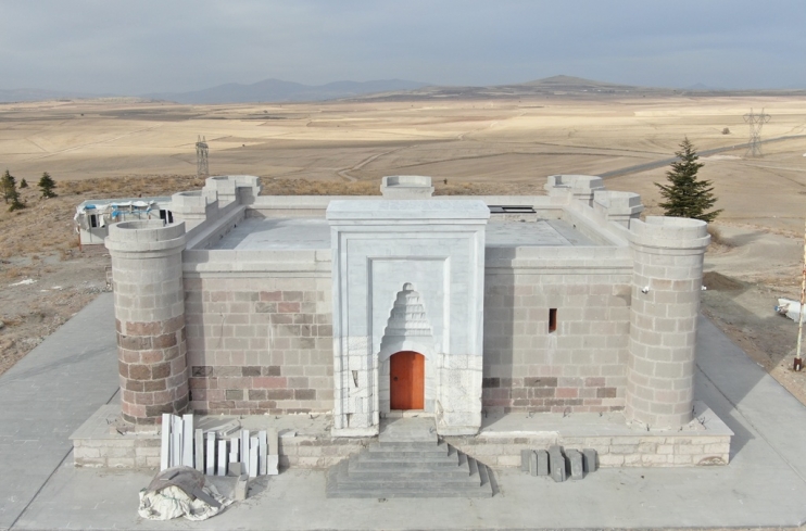 KOCASİNAN, GÖK GÖZLEM EVİ İLE GÖZÜ DAHA YÜKSEKLERDE