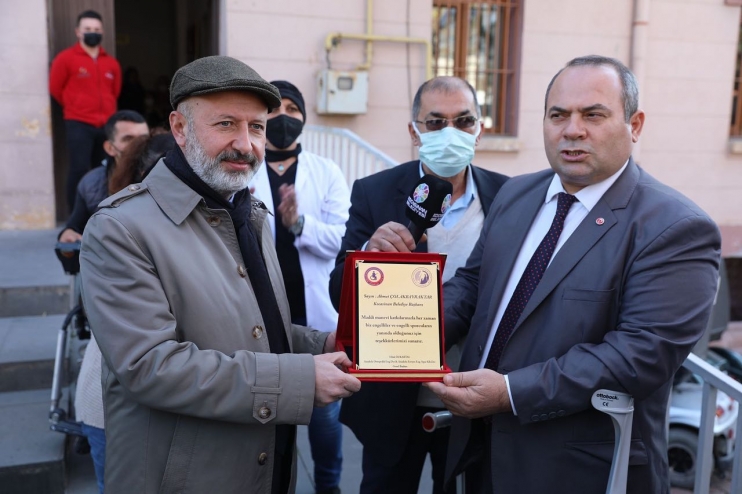 BAŞKAN ÇOLAKBAYRAKDAR,  ENGELLİLERİN GÖNÜLLERİNE DOKUNDU